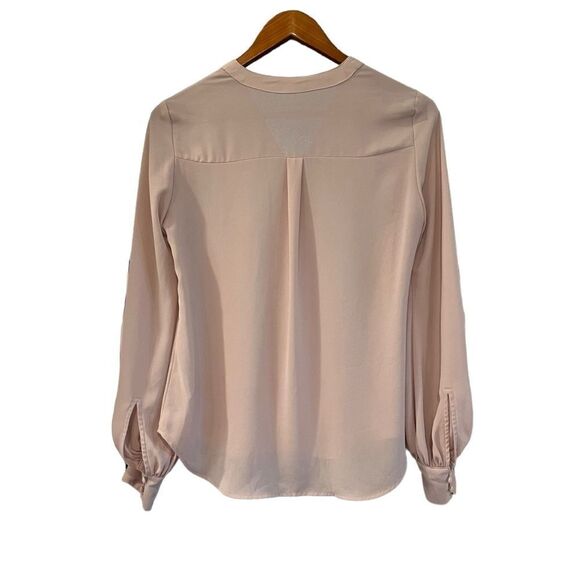 3 for $30! Express pink chiffon blouse - Picture 7 of 9